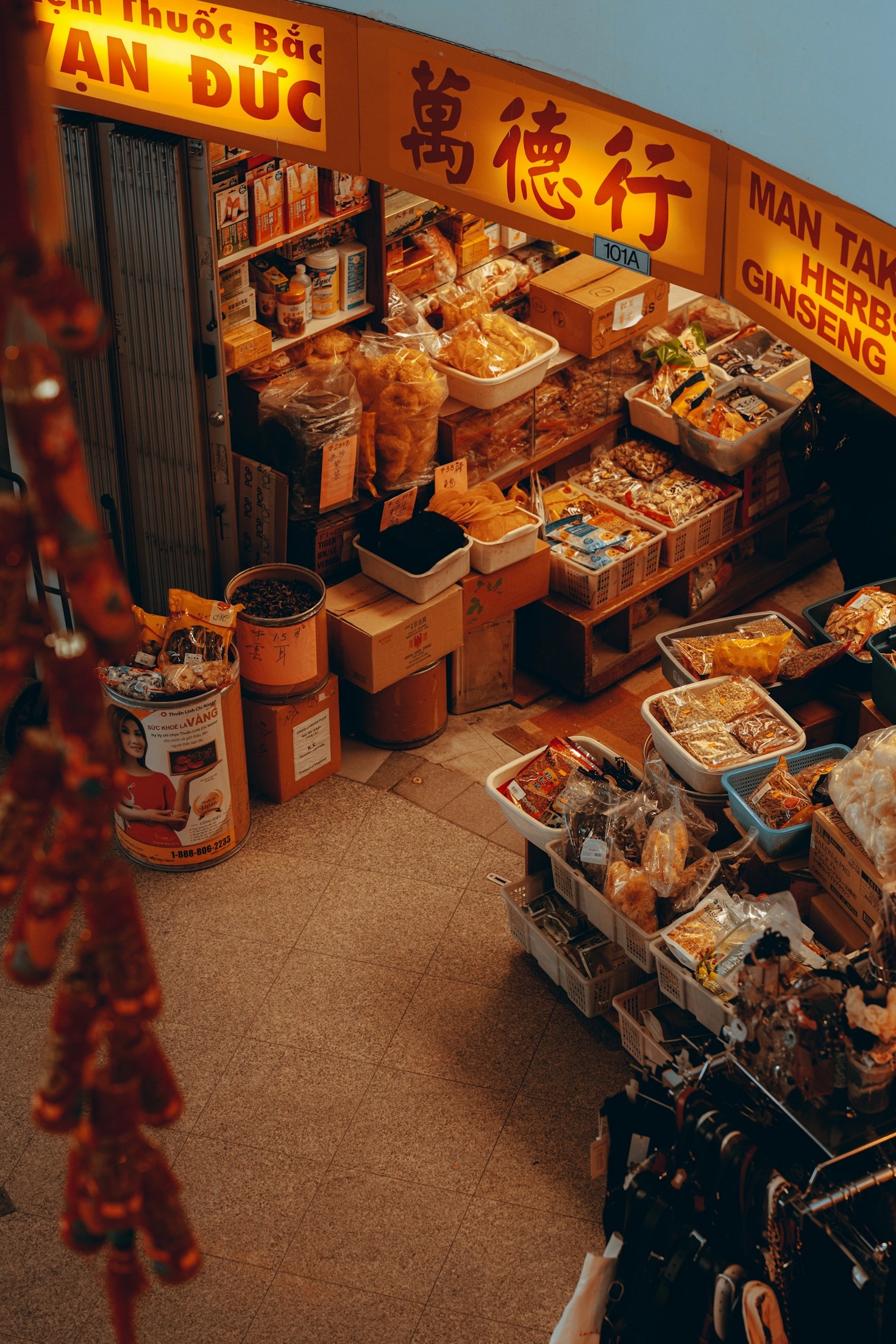 Explore These Hidden Shopping Gems Today